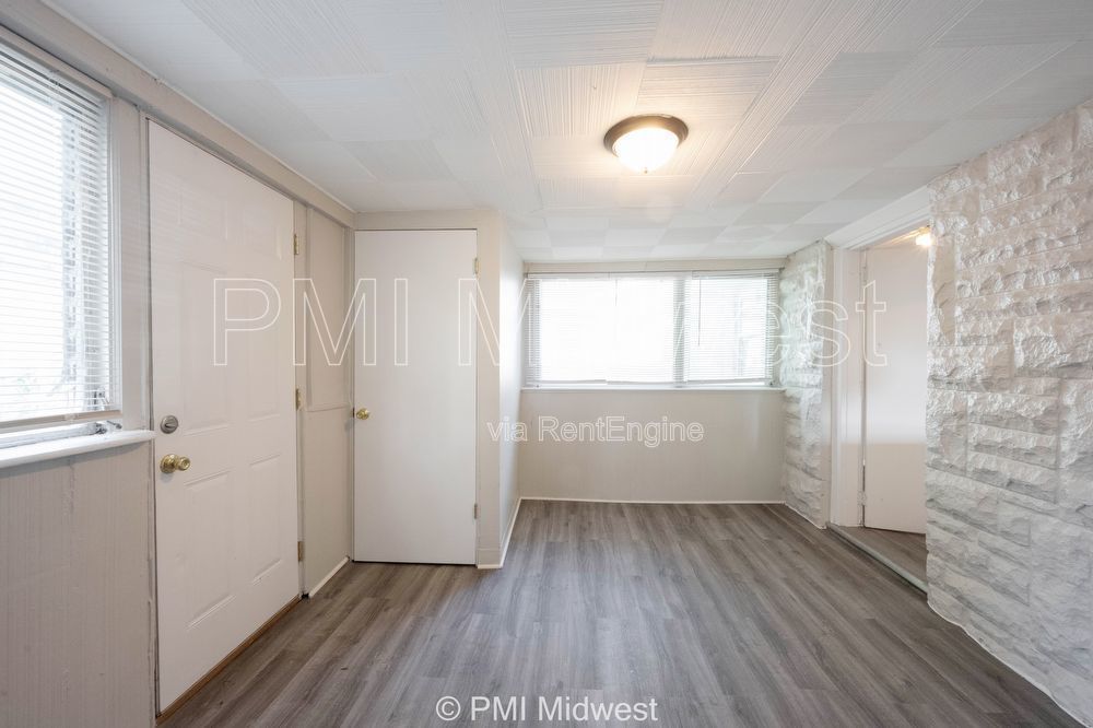 1415 W Pruitt property image