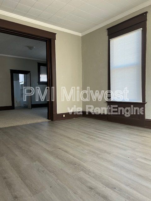 2516 S Washington St Apt 1 – Cozy + Convenient in Marion property image