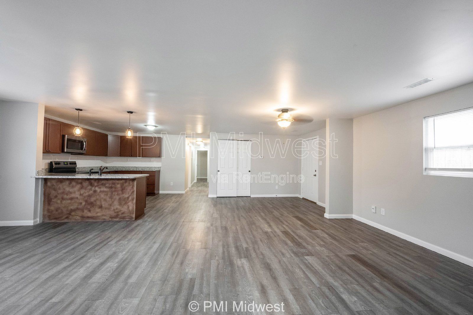 955 N Traub Ave property image