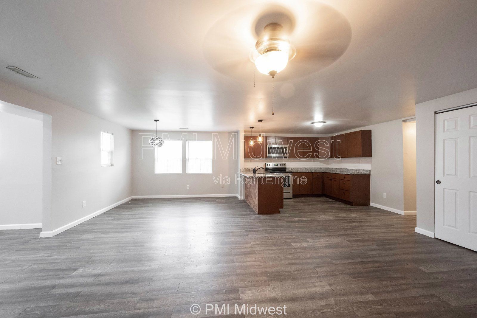 955 N Traub Ave property image