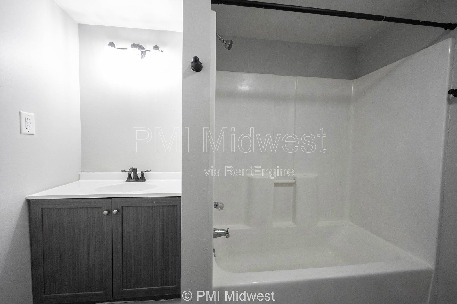 955 N Traub Ave property image