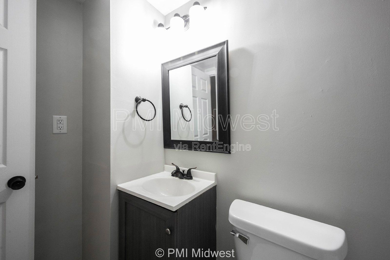 955 N Traub Ave property image