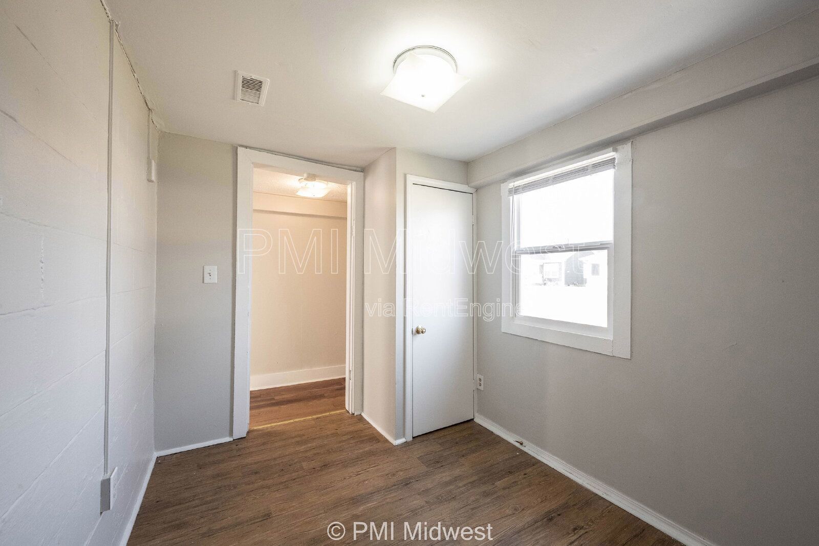 Comfortable Living with City Access – 2905 Tindal St property image