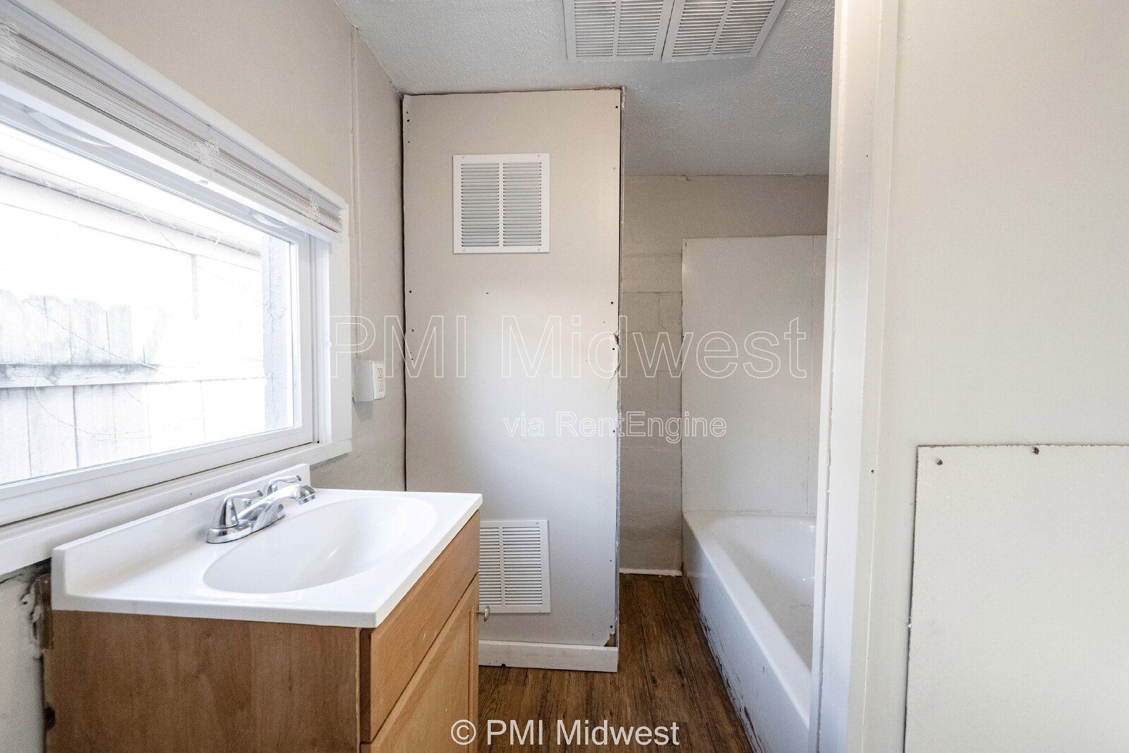 Comfortable Living with City Access – 2905 Tindal St property image